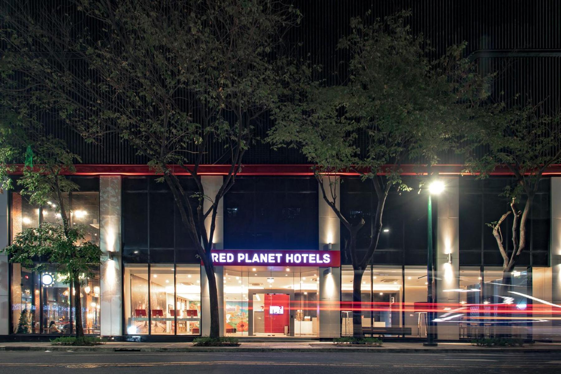 Red Planet Bgc The Fort Taguig Eksteriør billede