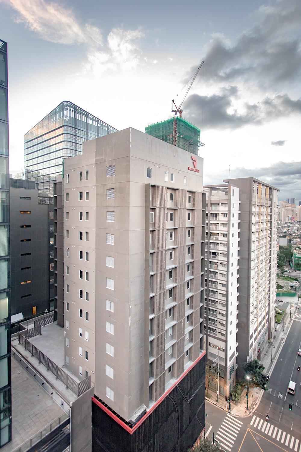 Red Planet Bgc The Fort Taguig Eksteriør billede
